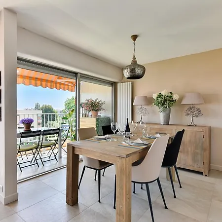 Happyfew Les Oliviers אנטיב