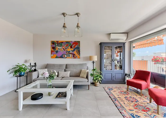 Happyfew Les Oliviers *